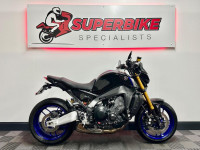YAMAHA MT-09