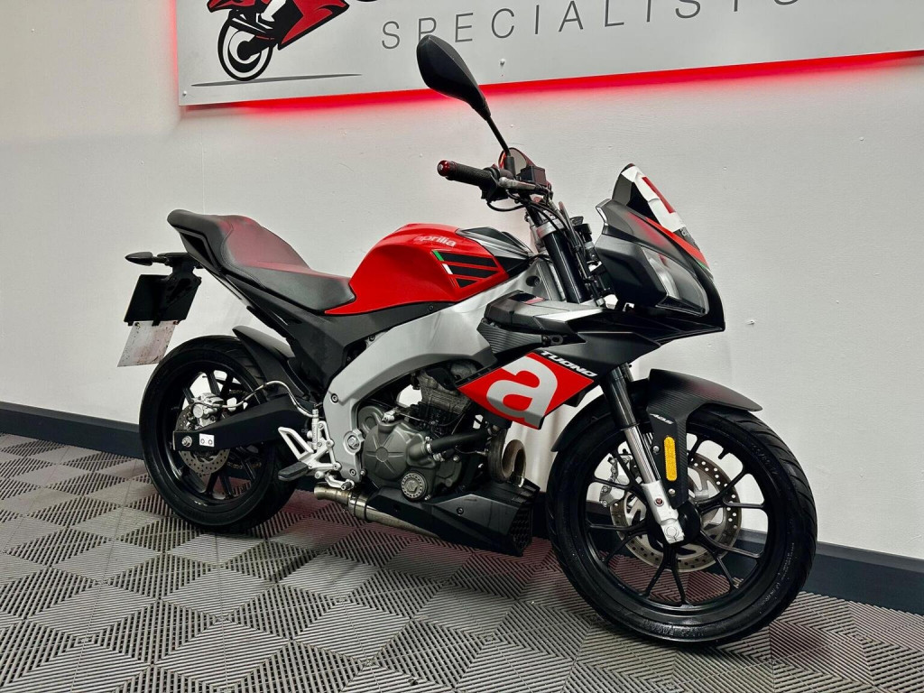APRILIA Tuono 125