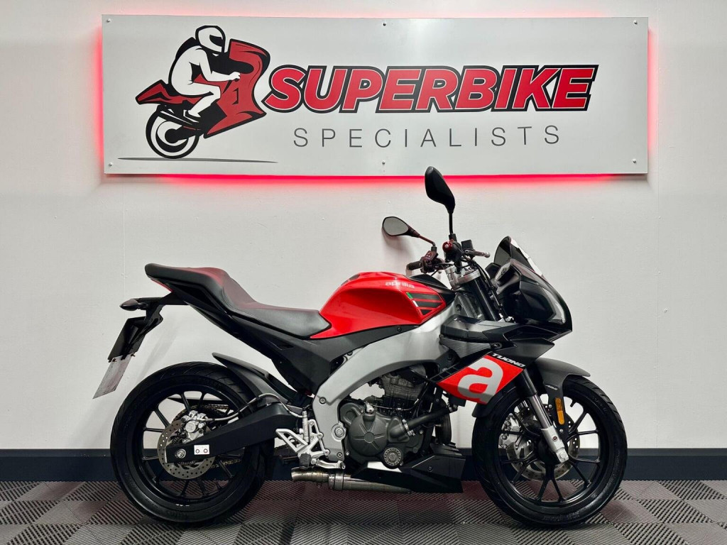 APRILIA Tuono 125