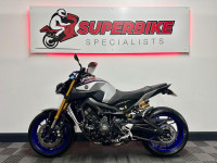 YAMAHA MT-09