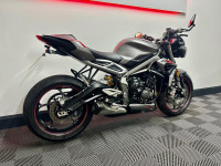 TRIUMPH STREET TRIPLE 765