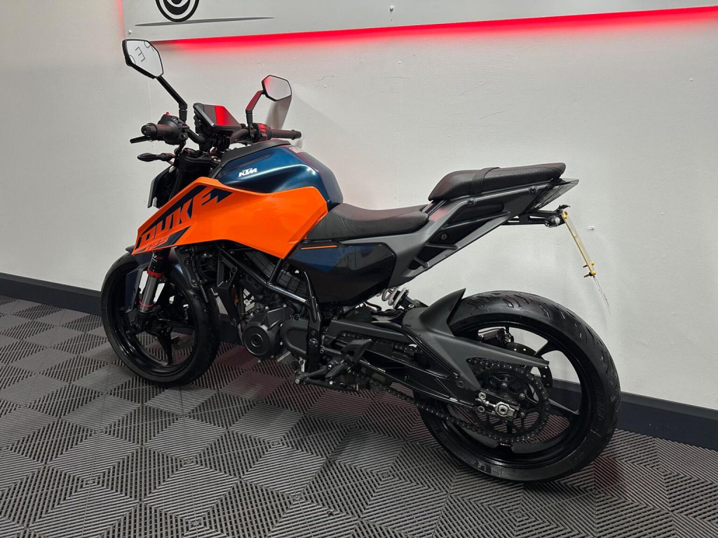 KTM 125 DUKE