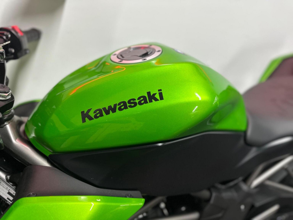 KAWASAKI Z250 SL