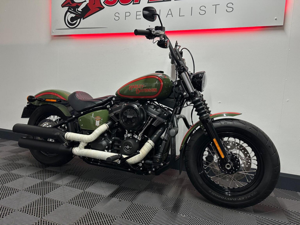 HARLEY-DAVIDSON Softail