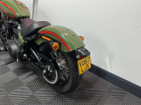 HARLEY-DAVIDSON Softail