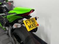 KAWASAKI NINJA ZX-10R