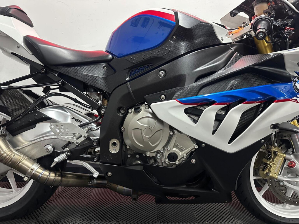 BMW S 1000 RR
