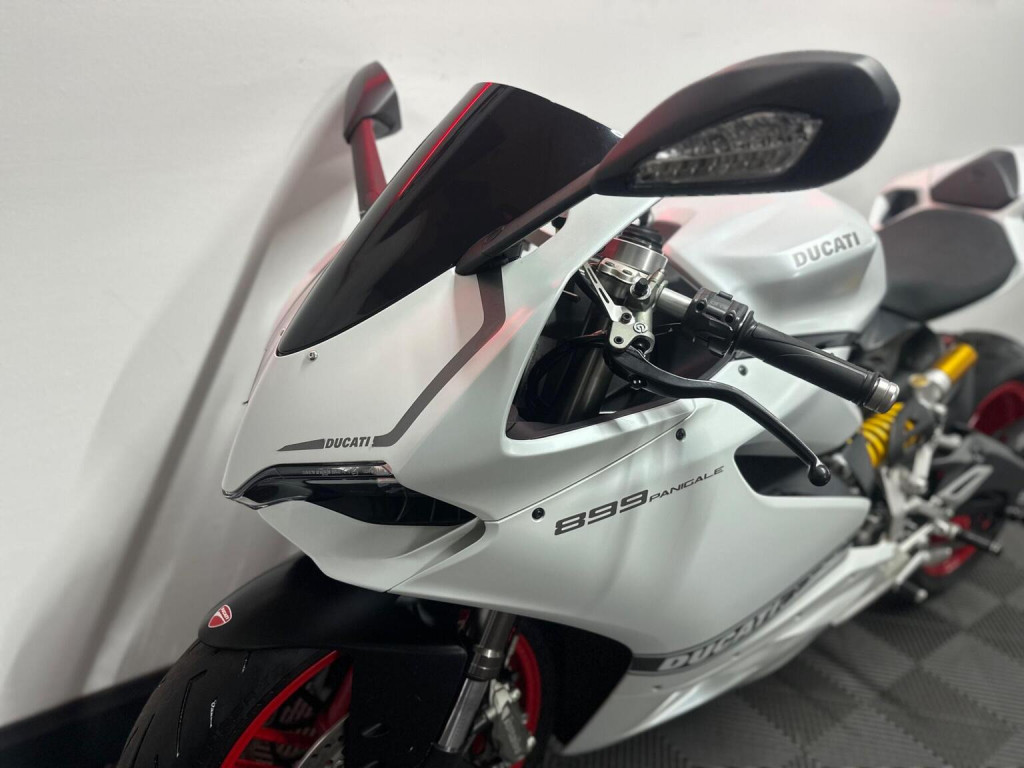 DUCATI 899 Panigale