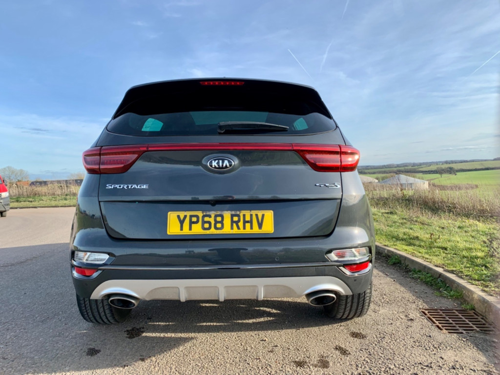 KIA SPORTAGE