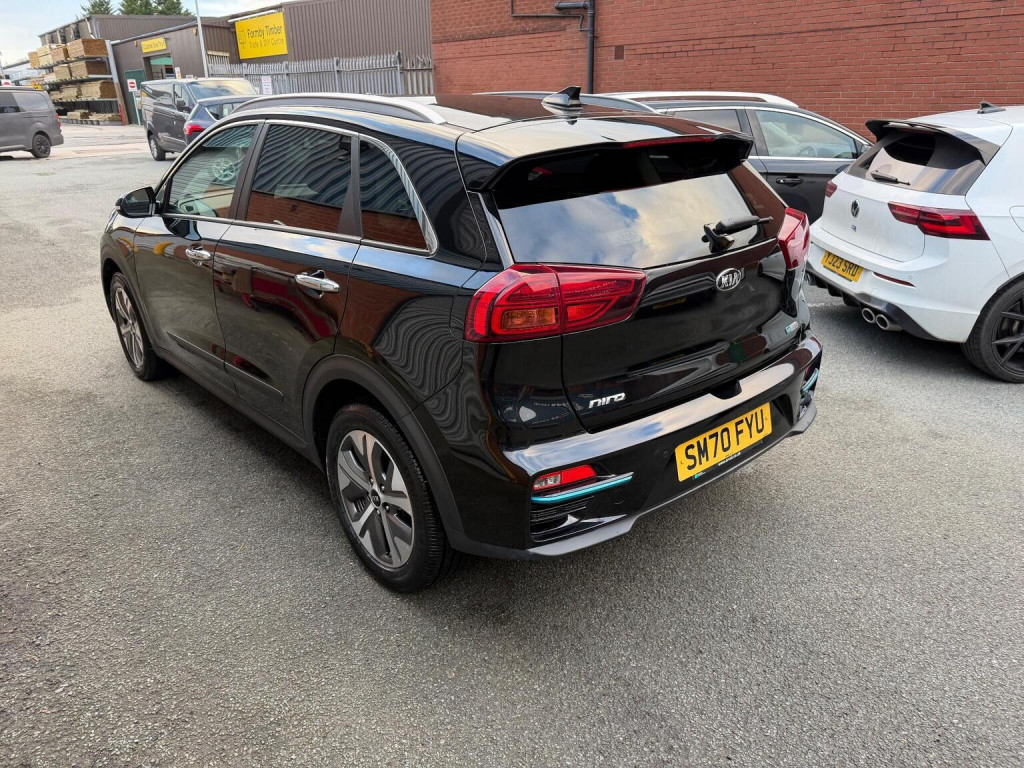 KIA NIRO