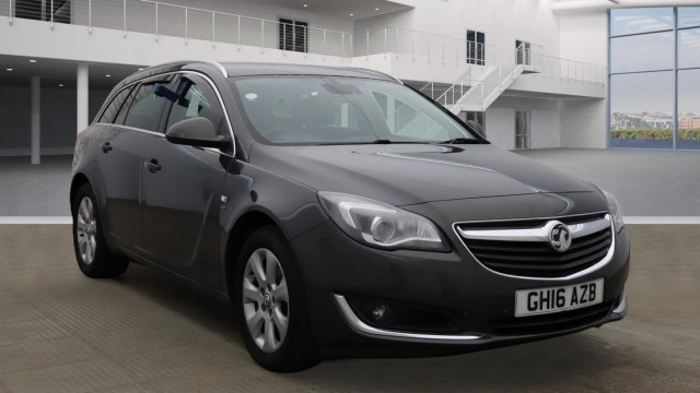 VAUXHALL INSIGNIA