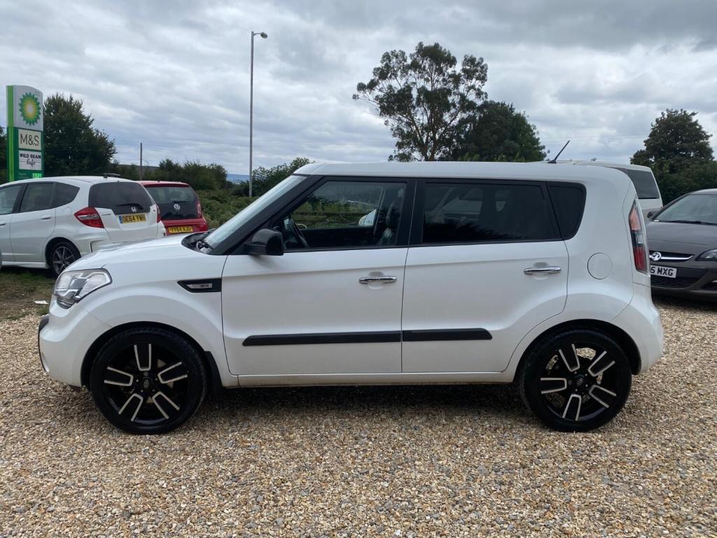 KIA SOUL