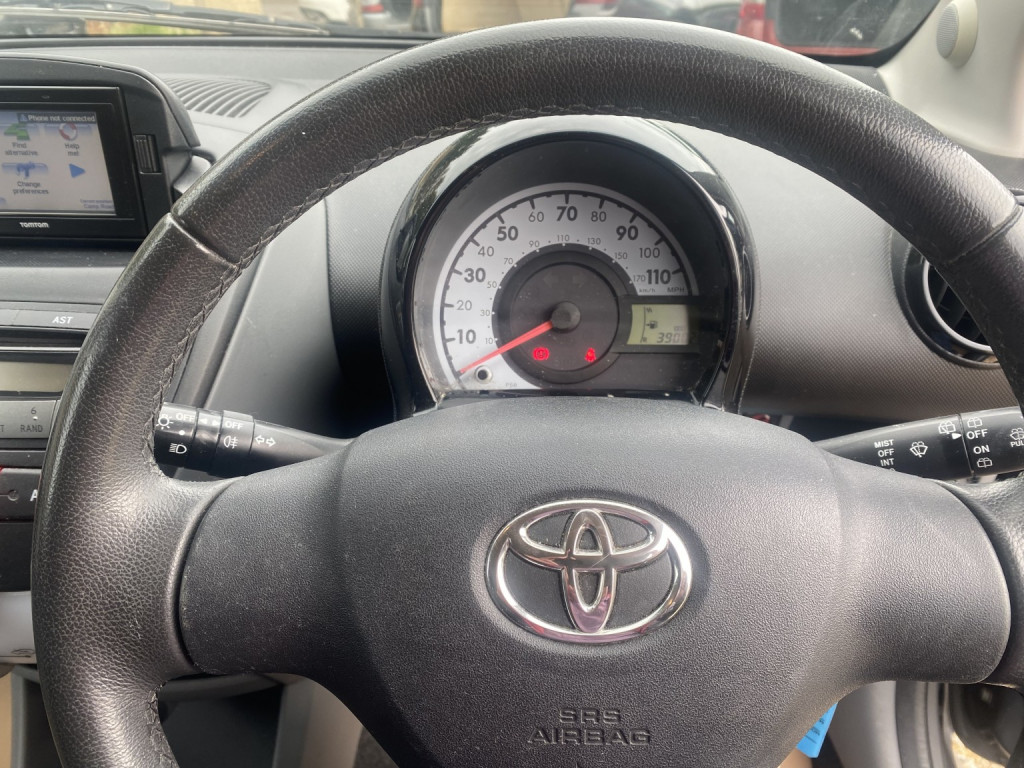 TOYOTA AYGO