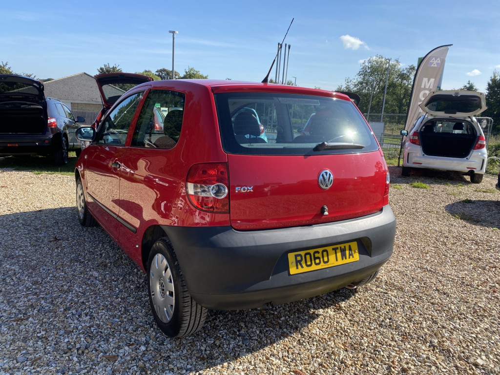 VOLKSWAGEN FOX