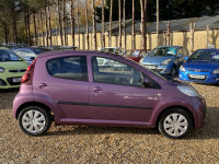 PEUGEOT 107