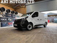 VAUXHALL VIVARO