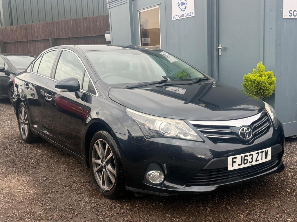 View TOYOTA AVENSIS 2.0 D-4D Icon Euro 5 4dr