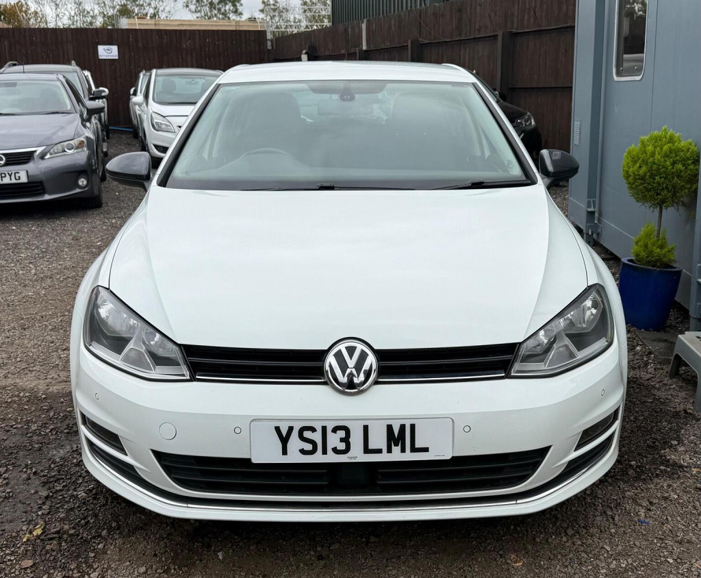 View VOLKSWAGEN GOLF 1.4 TSI BlueMotion Tech ACT GT Euro 6 (s/s) 5dr