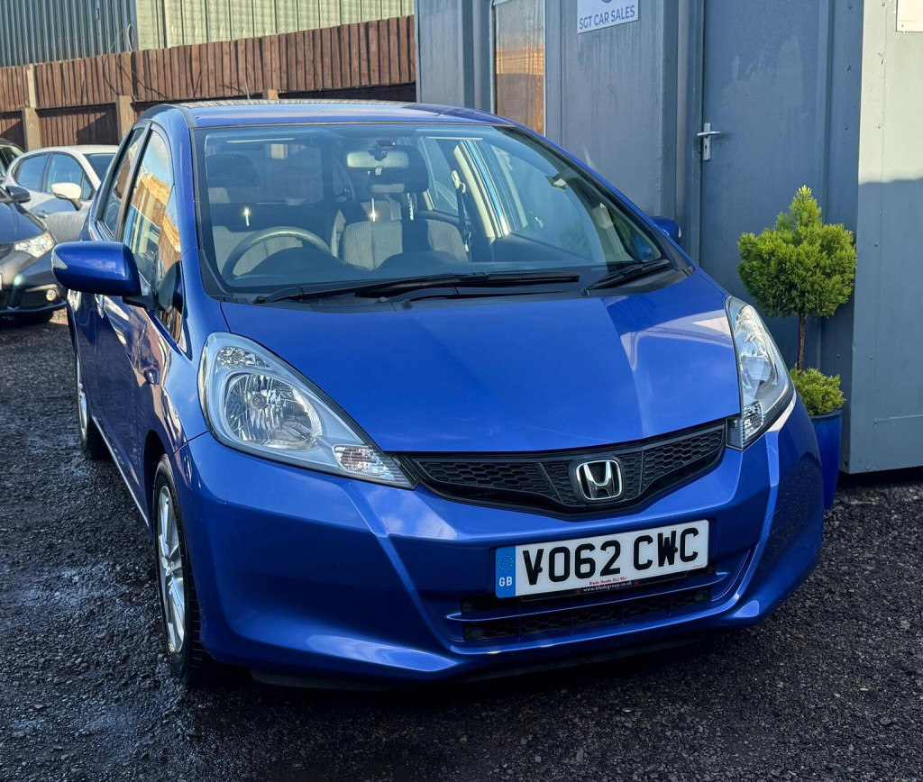 View HONDA JAZZ 1.4 i-VTEC ES Euro 5 5dr