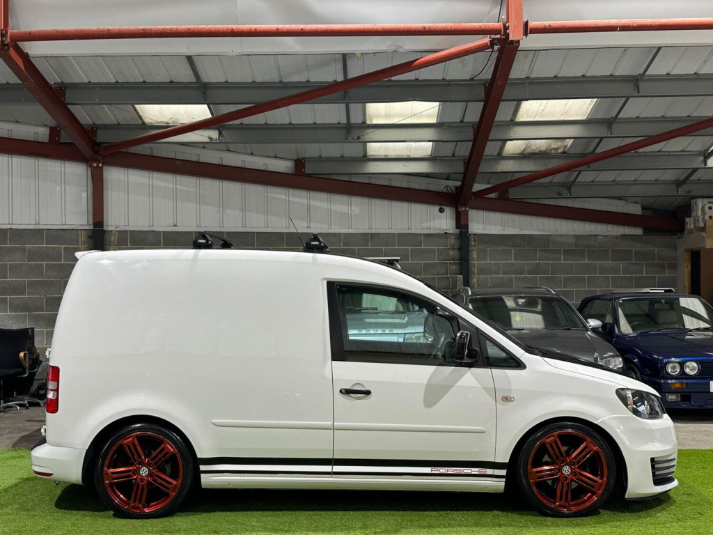 View VOLKSWAGEN CADDY 1.6 TDI C20 Startline L1 H1 4dr
