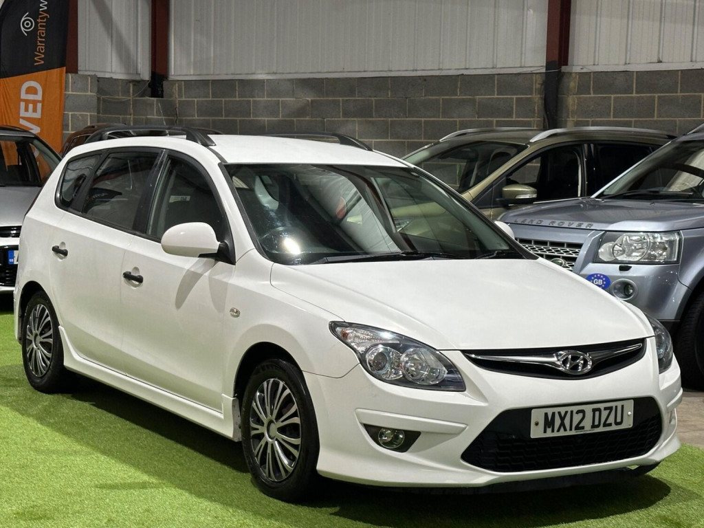 HYUNDAI I30