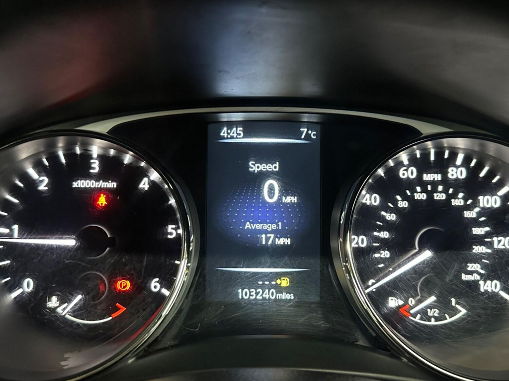 NISSAN X-TRAIL