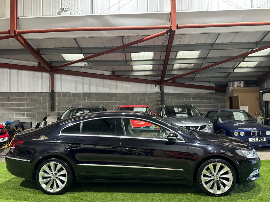 View VOLKSWAGEN CC 2.0 TDI BlueMotion Tech GT DSG Euro 5 (s/s) 4dr