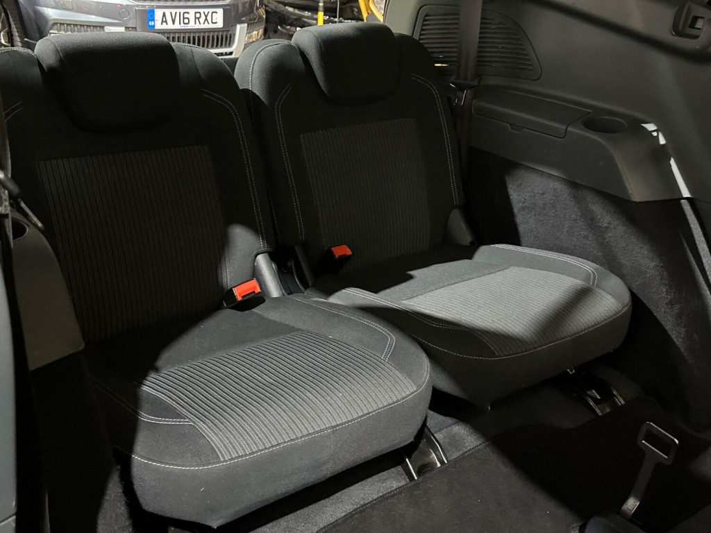 FORD GRAND C-MAX