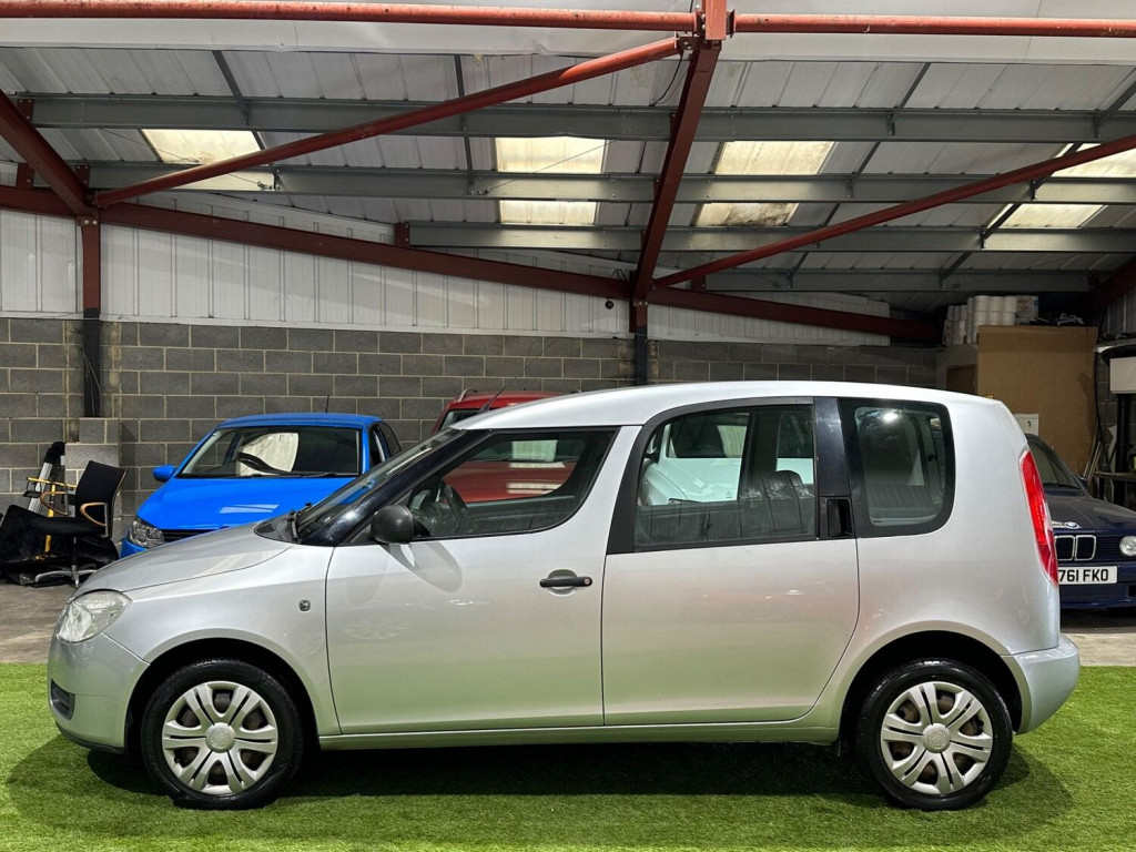 SKODA ROOMSTER