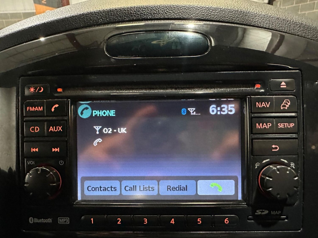 NISSAN JUKE