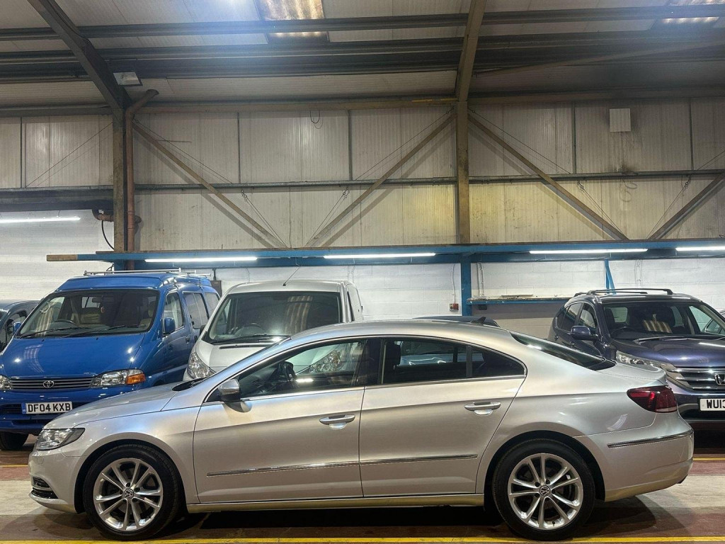 VOLKSWAGEN CC