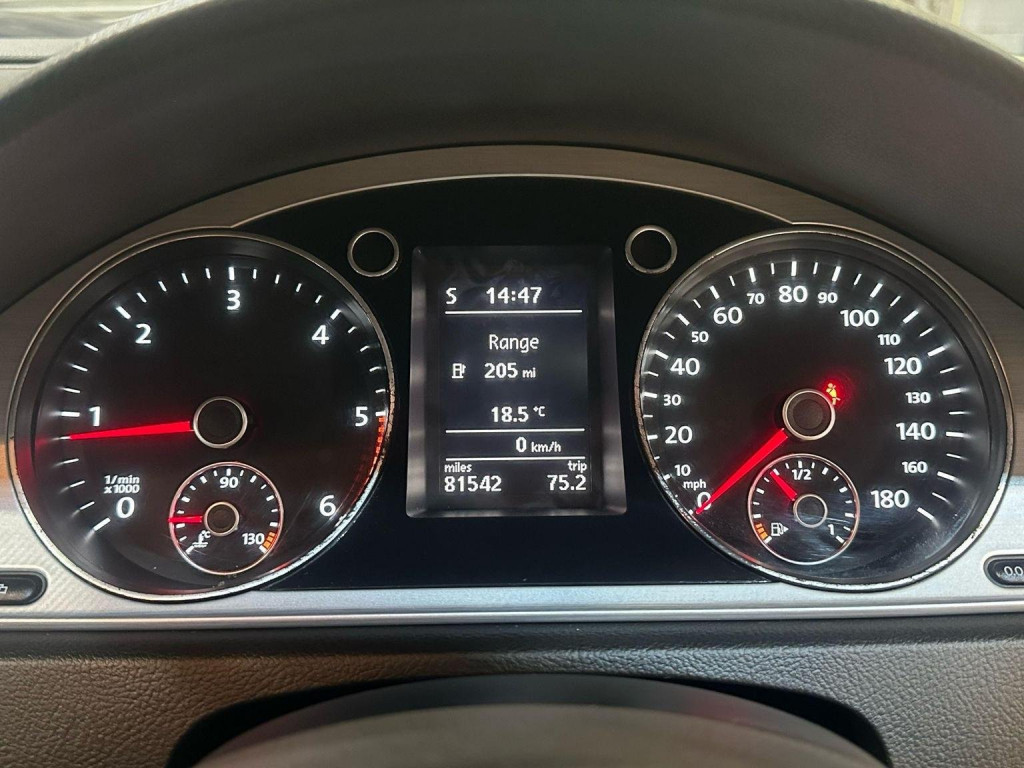 VOLKSWAGEN CC