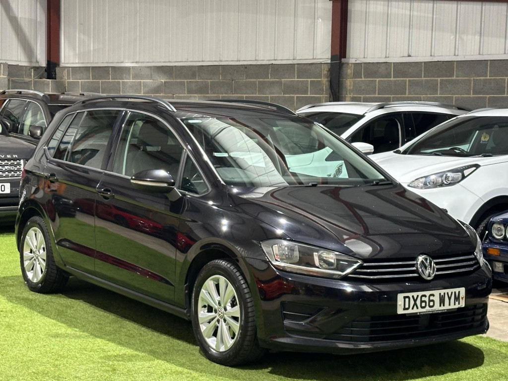 View VOLKSWAGEN GOLF SV 1.6 TDI BlueMotion Tech SE Euro 6 (s/s) 5dr