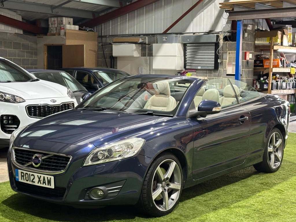 VOLVO C70
