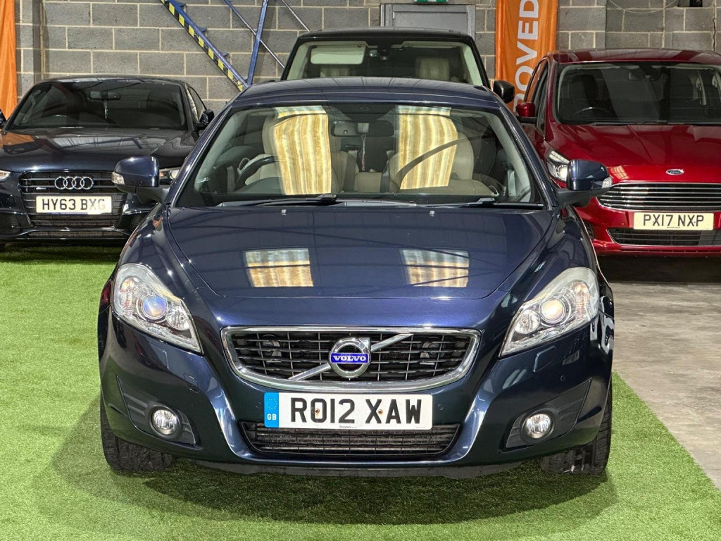 VOLVO C70