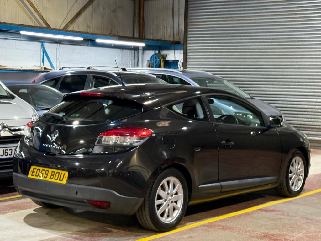 RENAULT MEGANE