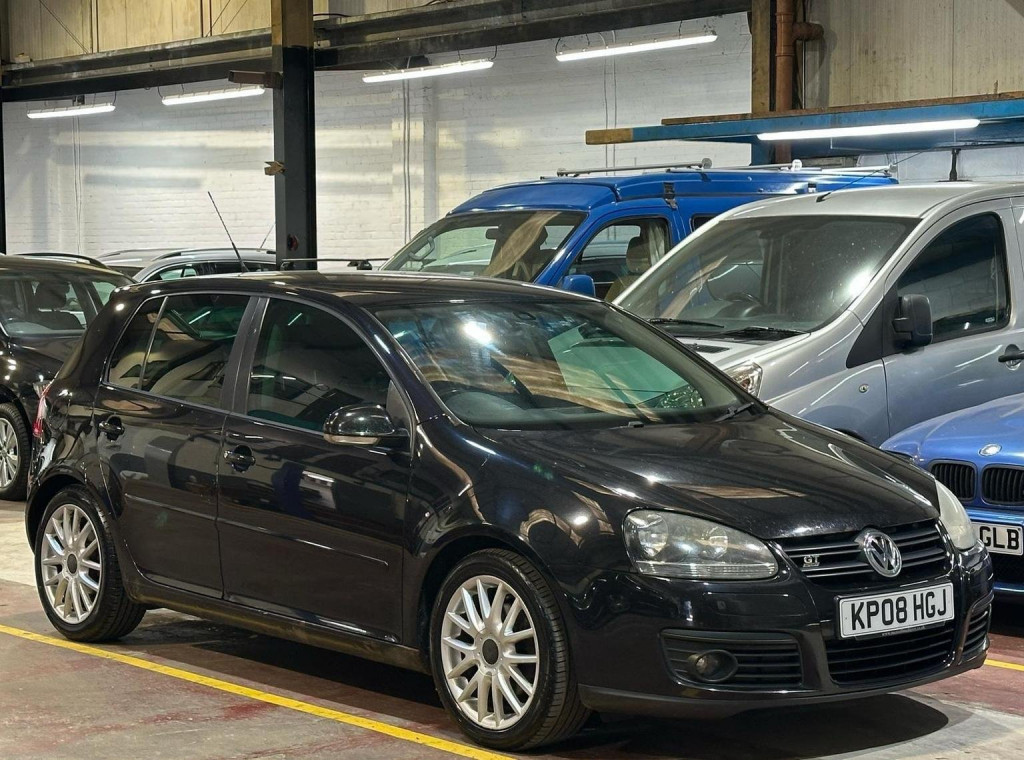 View VOLKSWAGEN GOLF 2.0 TDI GT 5dr