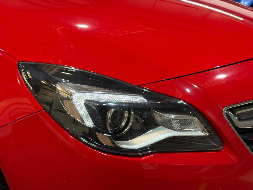 VAUXHALL INSIGNIA