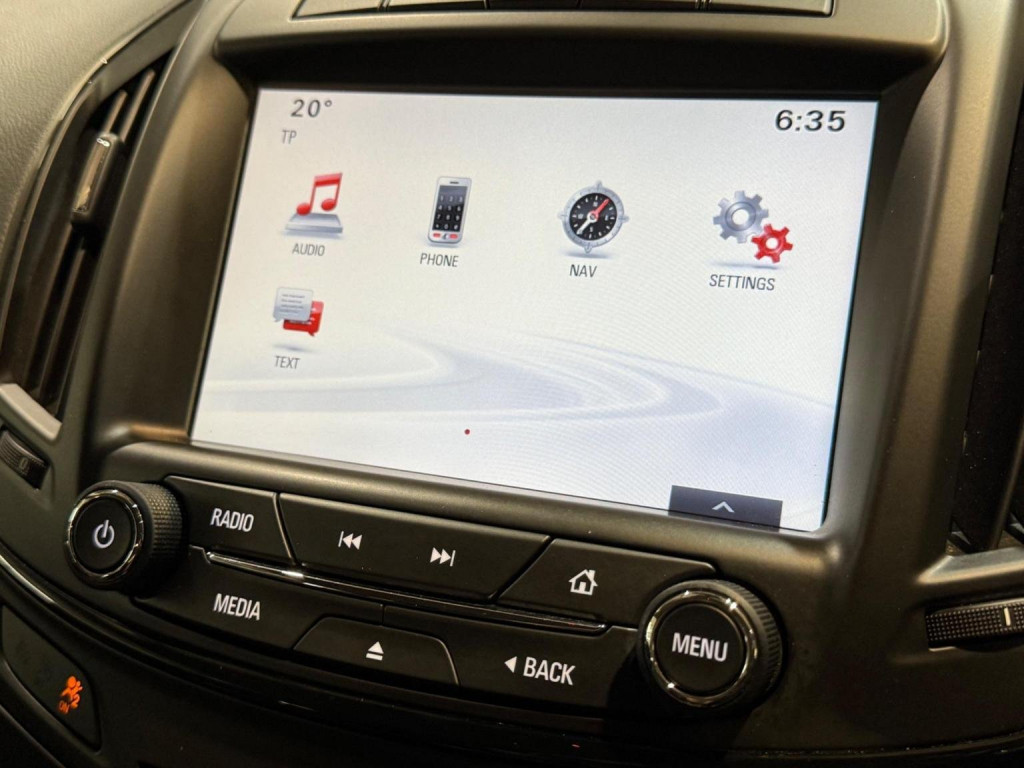 VAUXHALL INSIGNIA