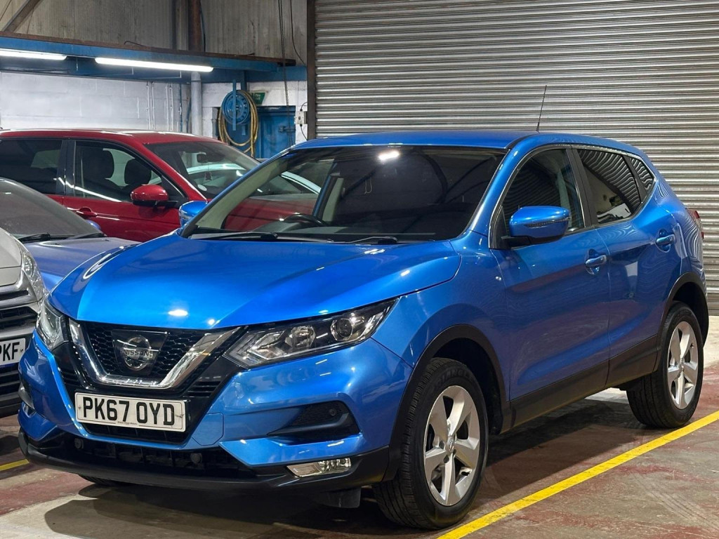 View NISSAN QASHQAI 1.5 dCi Acenta Euro 6 (s/s) 5dr