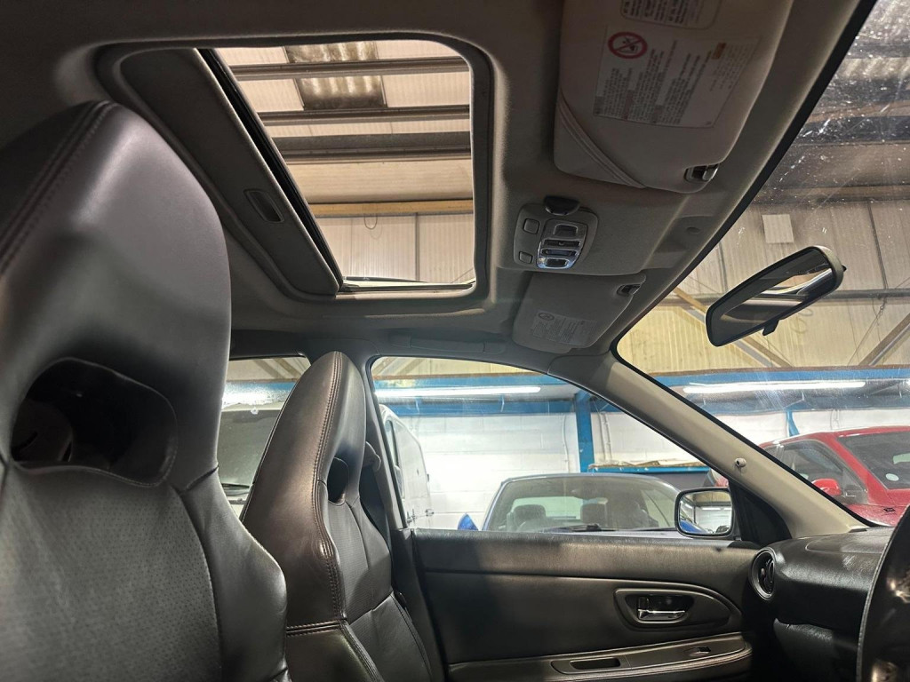 SUBARU IMPREZA