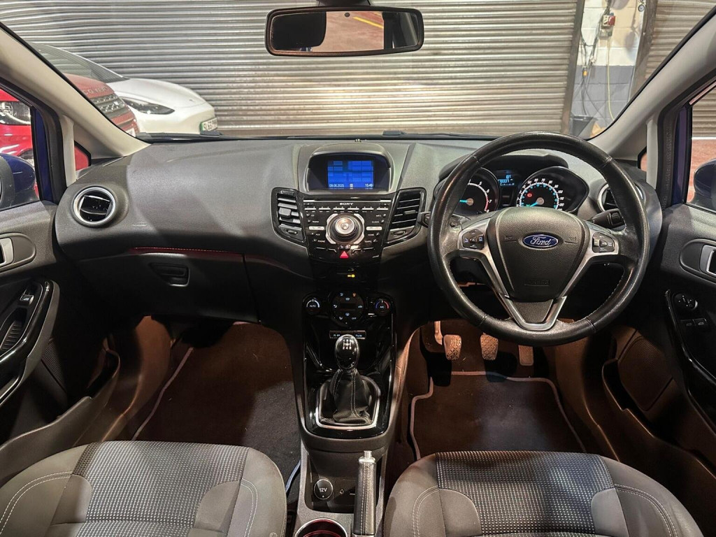 FORD FIESTA