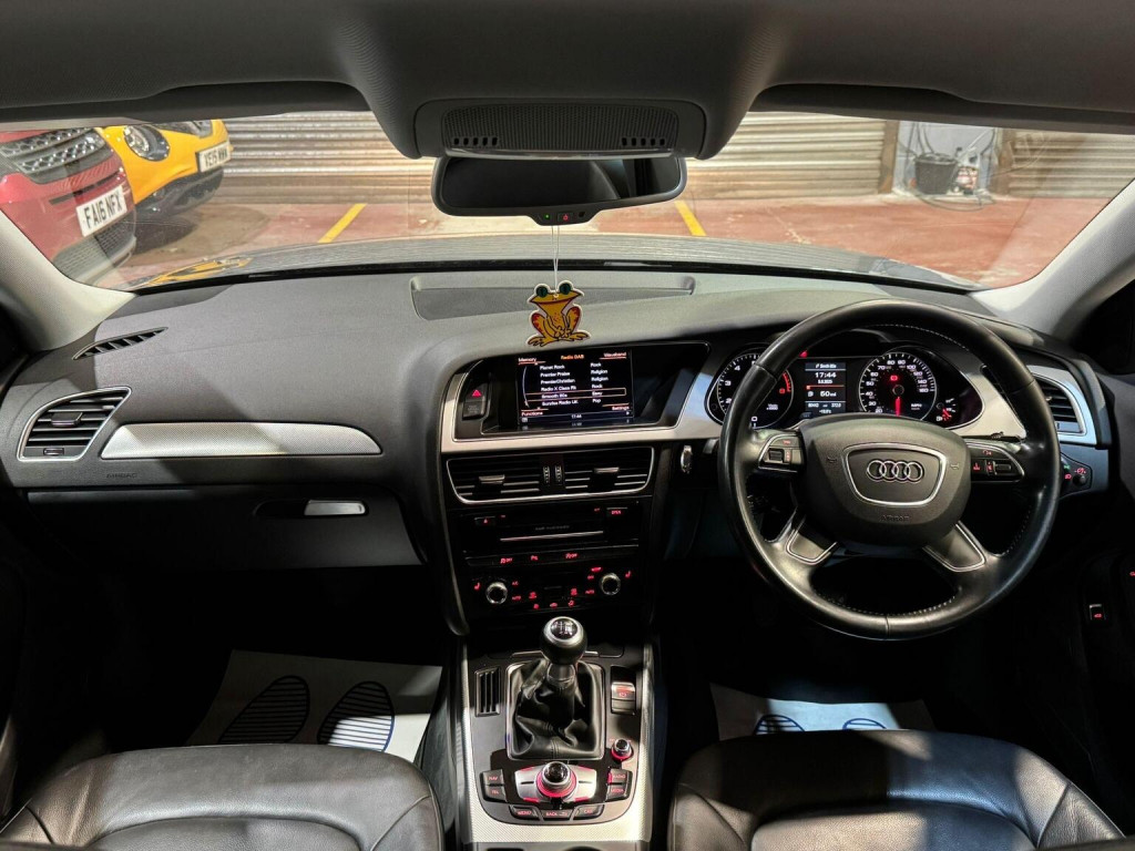 AUDI A4