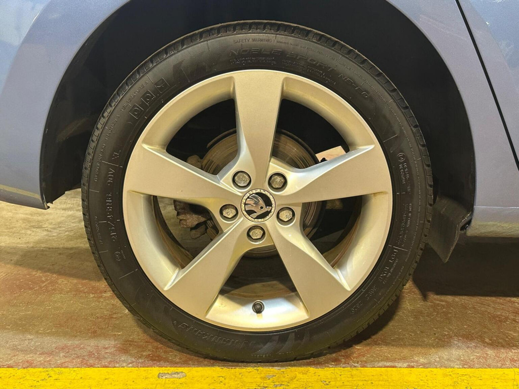 SKODA RAPID