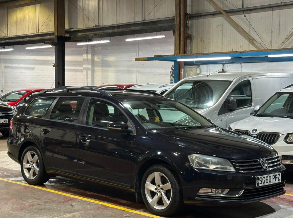 View VOLKSWAGEN PASSAT 1.6 TDI BlueMotion Tech SE Euro 5 (s/s) 5dr