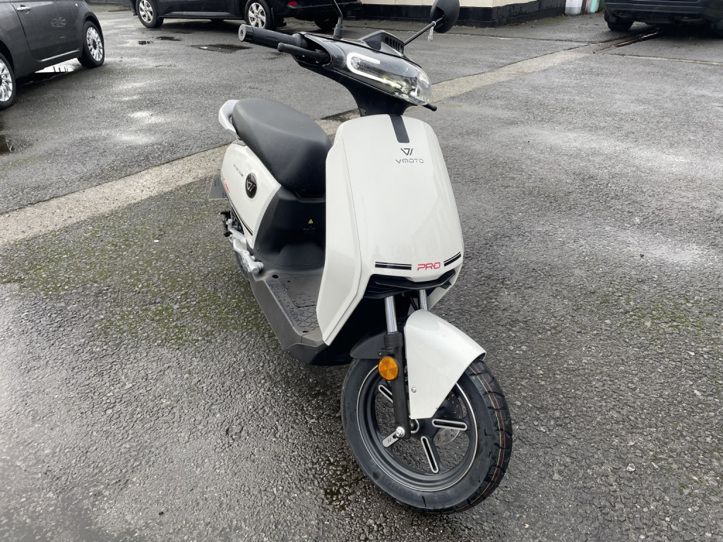 VMOTO SUPER SOCO CUX