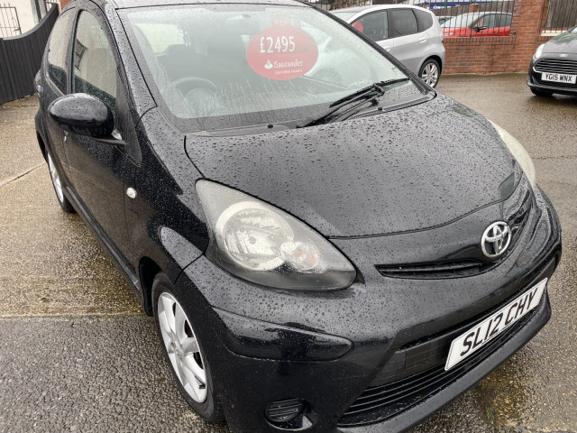 TOYOTA AYGO
