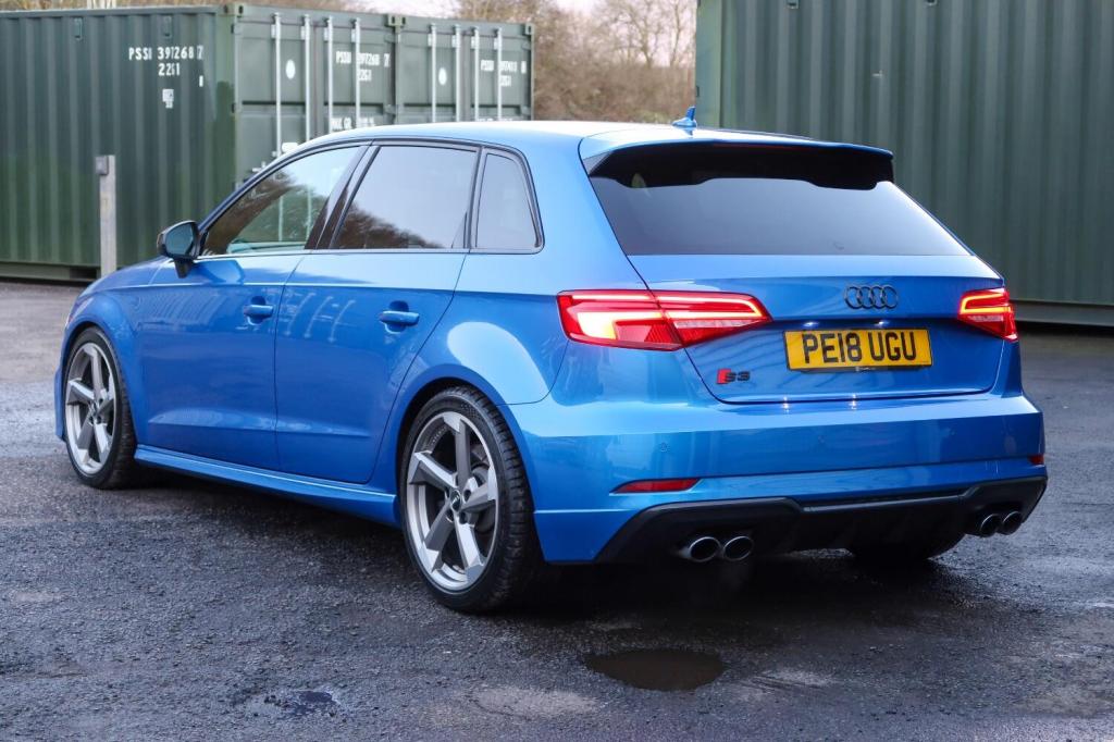 AUDI S3