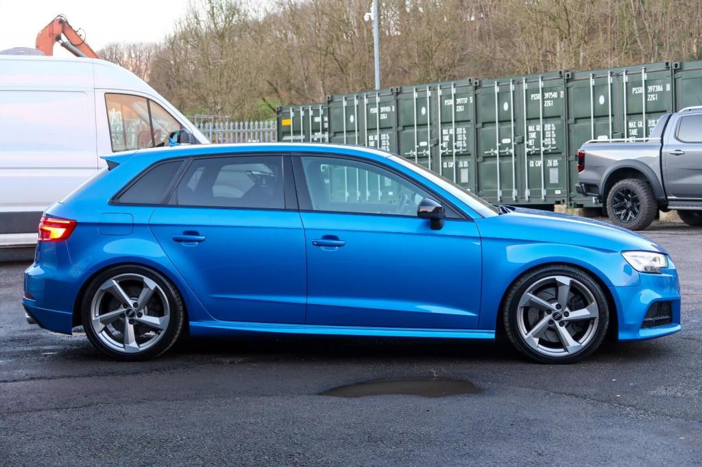 AUDI S3