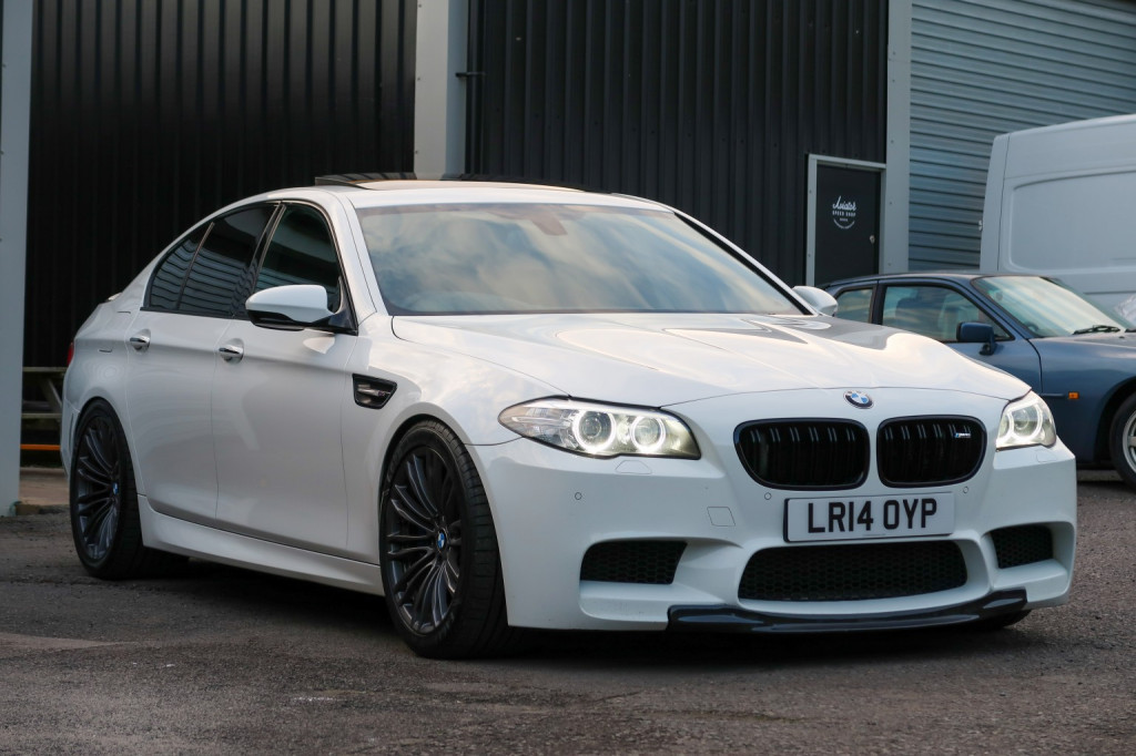 BMW M5